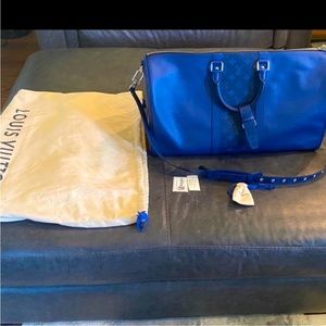 Louis Vuitton Keepall Bandoulière 55 Men or Women